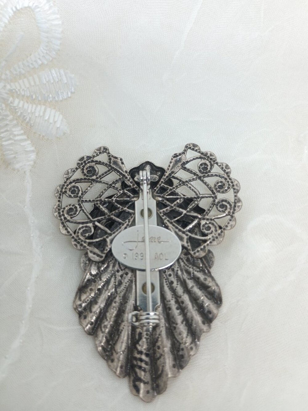 Rare Jane Davis AOL Angel of Love Brooch Antiqued Silver Filigree & Faux Pearl - Picture 4 of 5